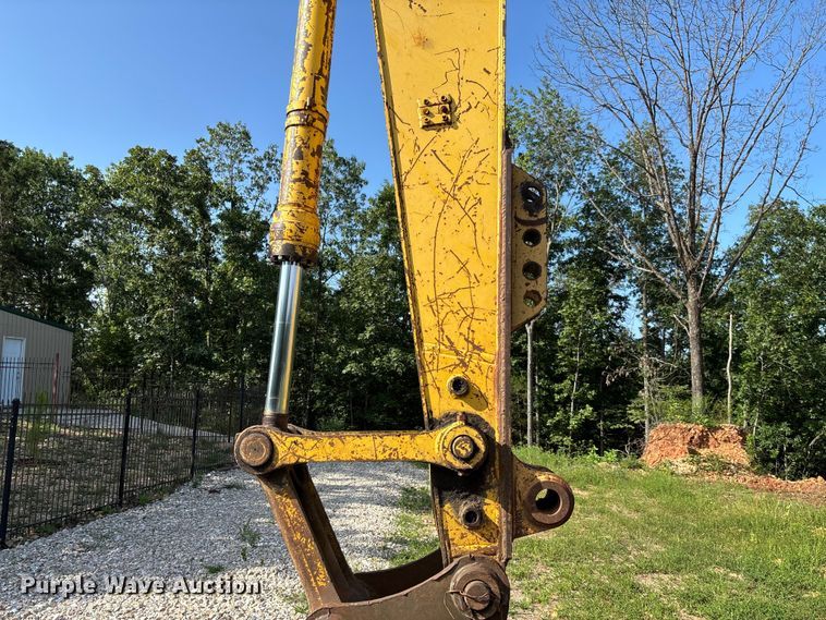 image for item FC1940 1993 Komatsu PC200LC-5L excavator