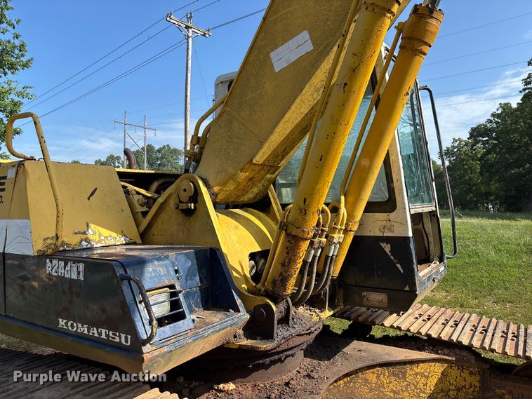 image for item FC1940 1993 Komatsu PC200LC-5L excavator