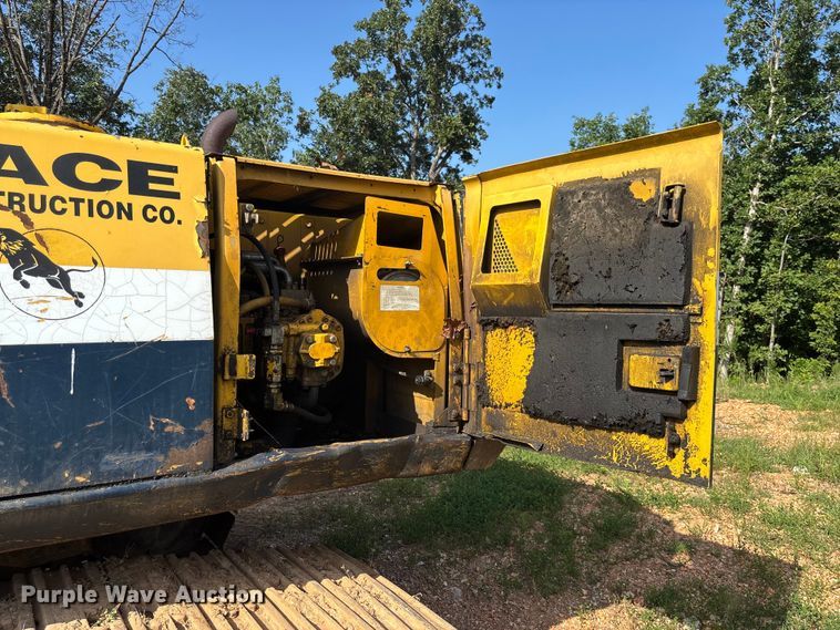 image for item FC1940 1993 Komatsu PC200LC-5L excavator