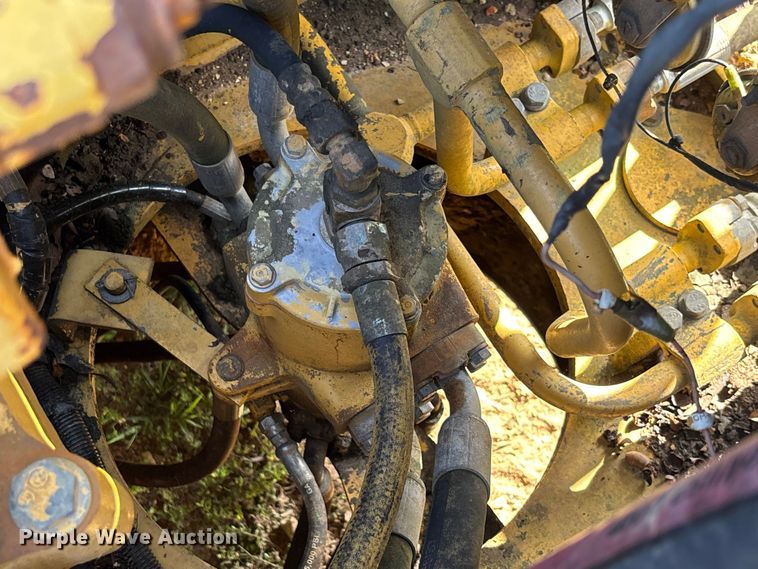 image for item FC1940 1993 Komatsu PC200LC-5L excavator