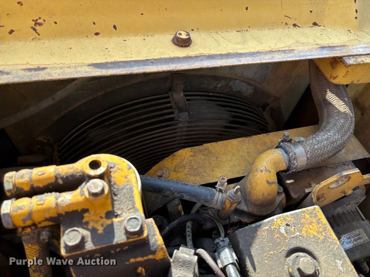 image for item FC1940 1993 Komatsu PC200LC-5L excavator