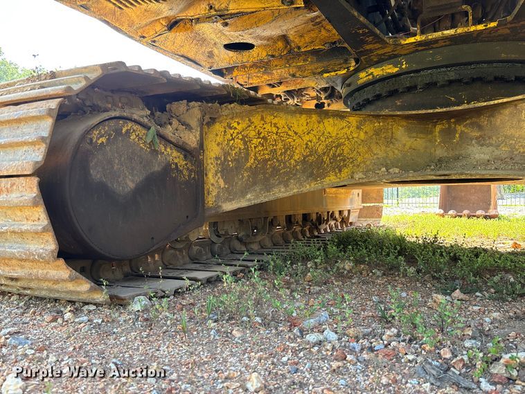 image for item FC1940 1993 Komatsu PC200LC-5L excavator