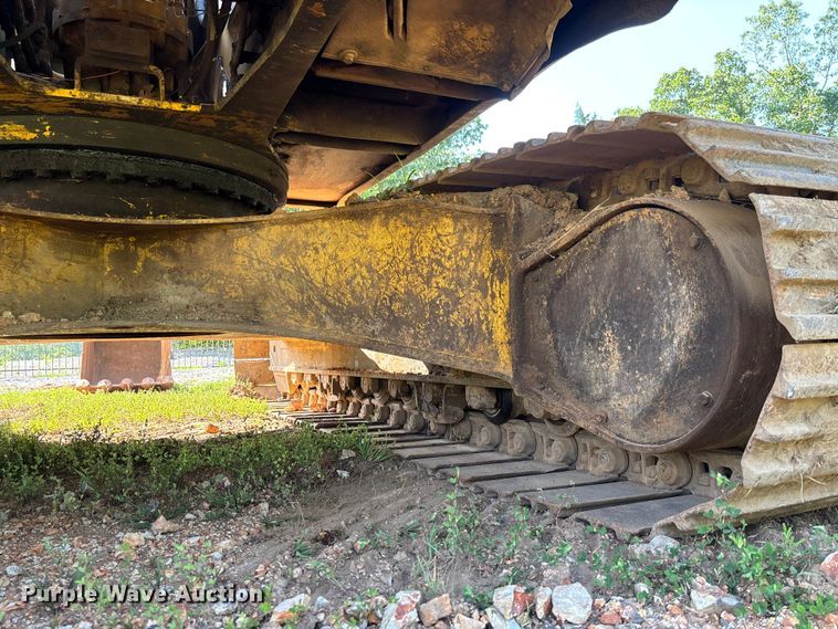 image for item FC1940 1993 Komatsu PC200LC-5L excavator