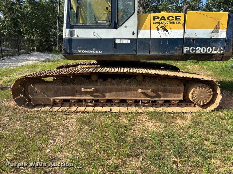 image for item FC1940 1993 Komatsu PC200LC-5L excavator