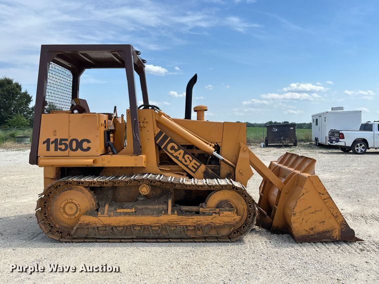 image for item FC1956 1981 Case 1150C track loader