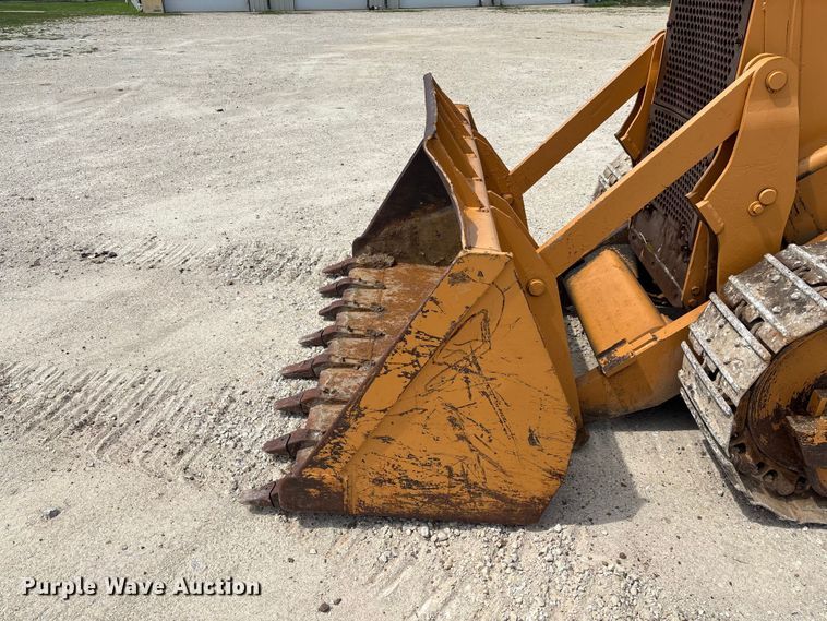 image for item FC1956 1981 Case 1150C track loader