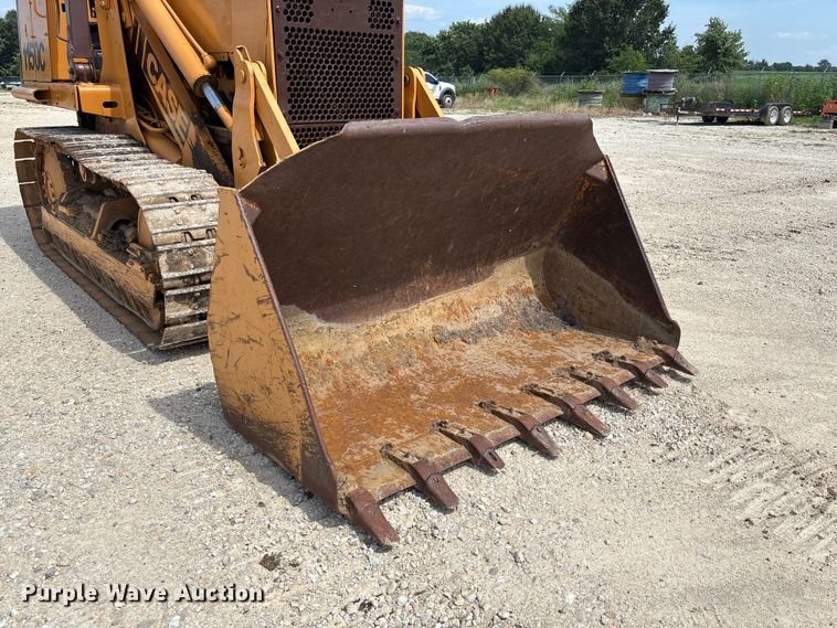 image for item FC1956 1981 Case 1150C track loader