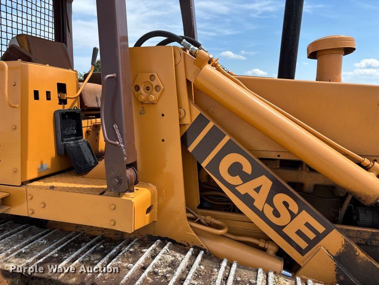 image for item FC1956 1981 Case 1150C track loader
