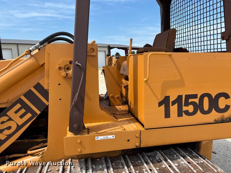 image for item FC1956 1981 Case 1150C track loader
