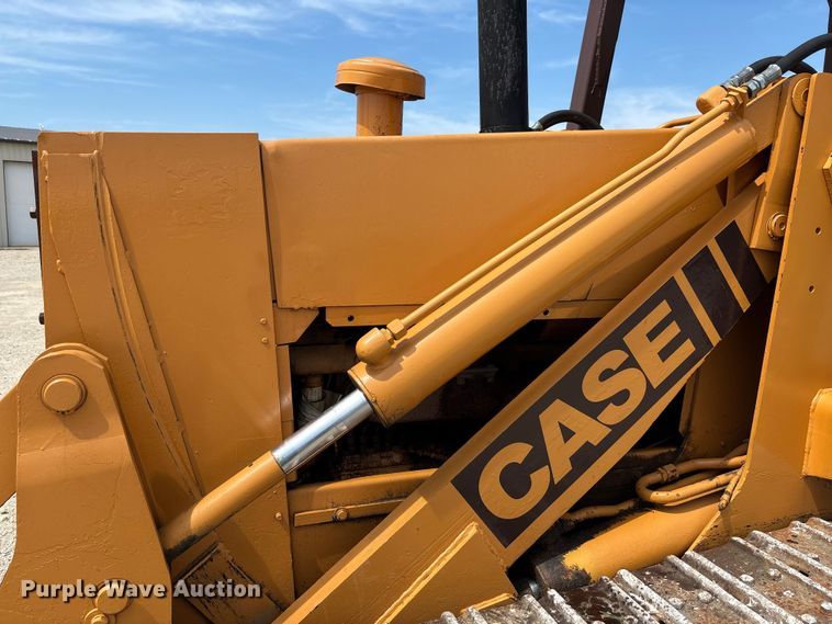 image for item FC1956 1981 Case 1150C track loader
