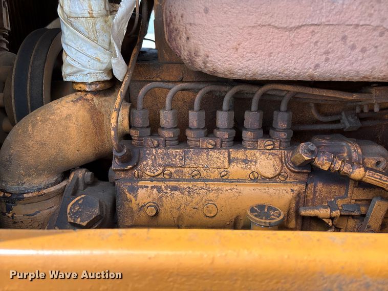 image for item FC1956 1981 Case 1150C track loader