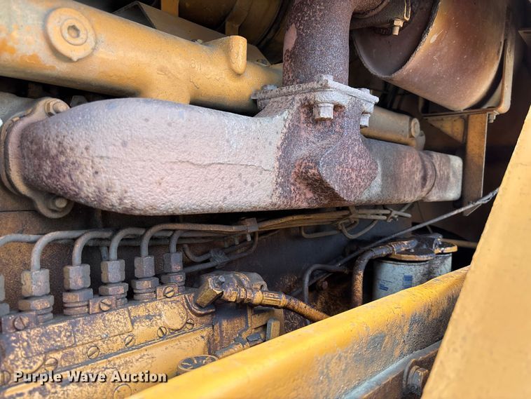image for item FC1956 1981 Case 1150C track loader