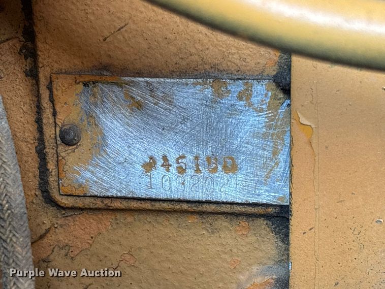 image for item FC1956 1981 Case 1150C track loader