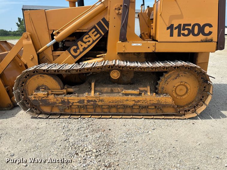 image for item FC1956 1981 Case 1150C track loader