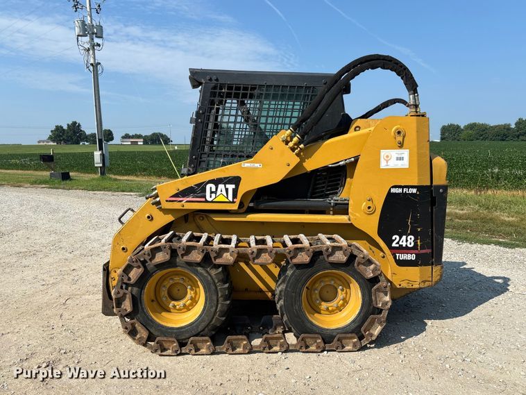 image for item FC1958 2001 Caterpillar 248 skid steer loader