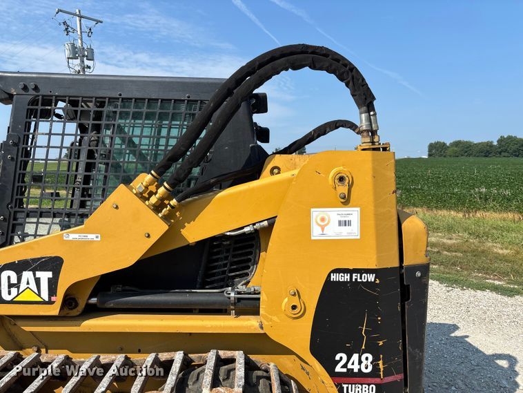 image for item FC1958 2001 Caterpillar 248 skid steer loader