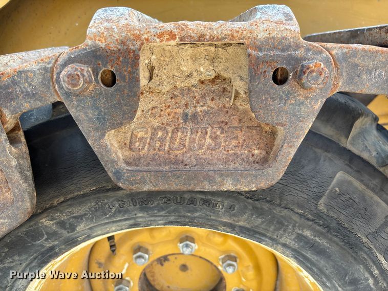 image for item FC1958 2001 Caterpillar 248 skid steer loader