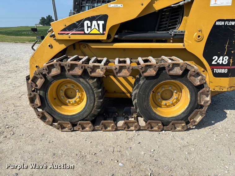 image for item FC1958 2001 Caterpillar 248 skid steer loader