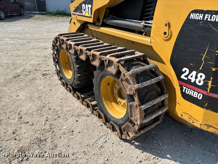 image for item FC1958 2001 Caterpillar 248 skid steer loader