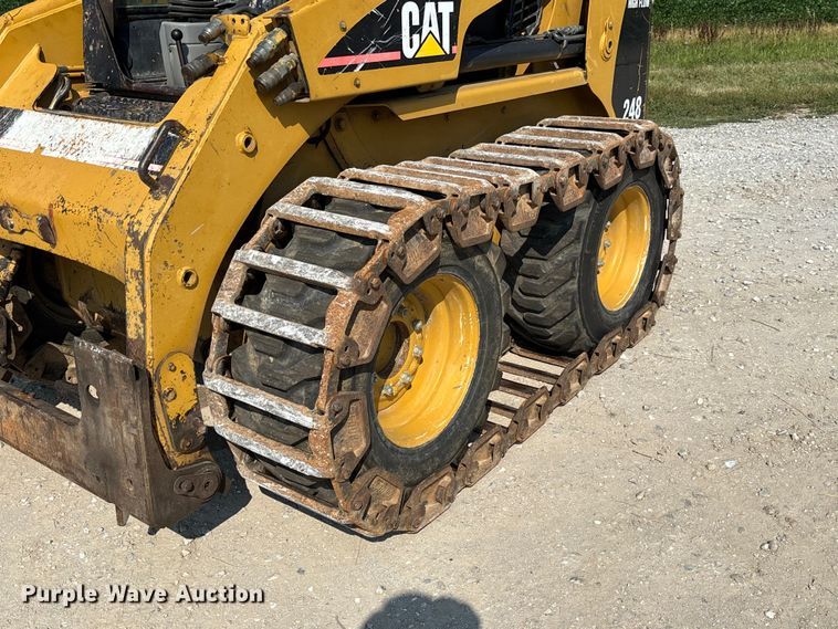 image for item FC1958 2001 Caterpillar 248 skid steer loader
