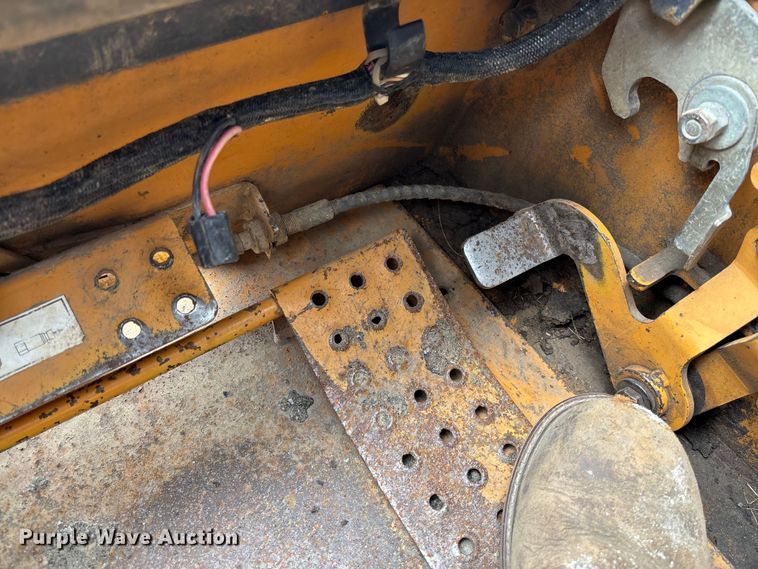 image for item FC1971 1999 Case 95XT skid steer loader