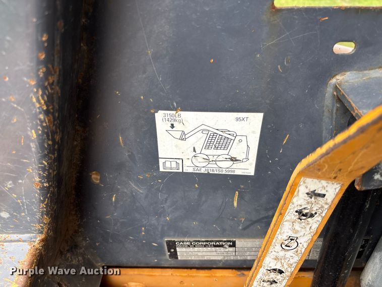 image for item FC1971 1999 Case 95XT skid steer loader