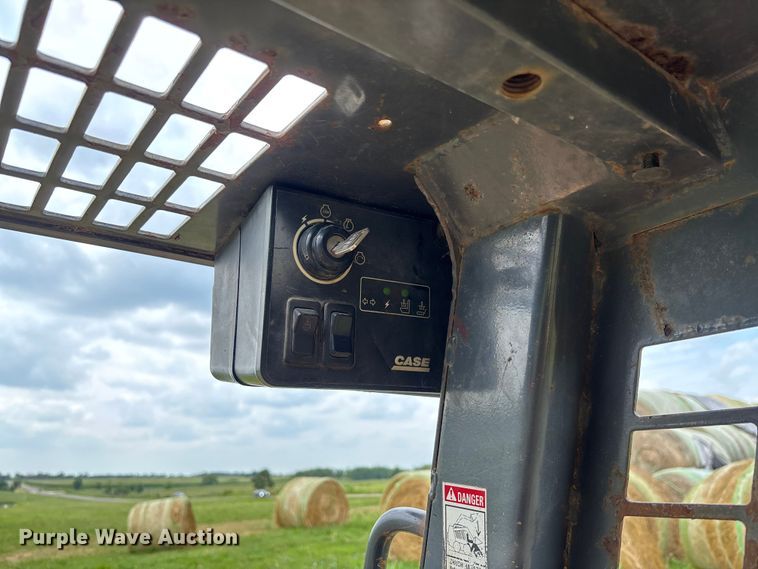 image for item FC1971 1999 Case 95XT skid steer loader