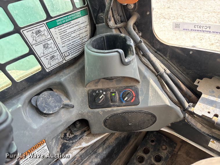image for item FC1973 2019 Bobcat T770 tracked skid steer loader