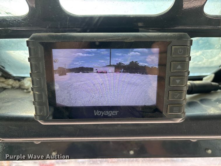 image for item FC1973 2019 Bobcat T770 tracked skid steer loader