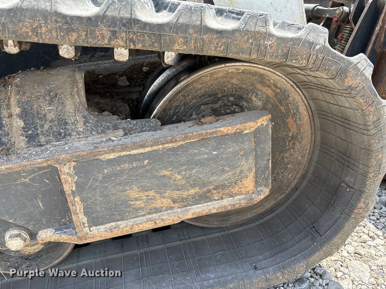 image for item FC1973 2019 Bobcat T770 tracked skid steer loader