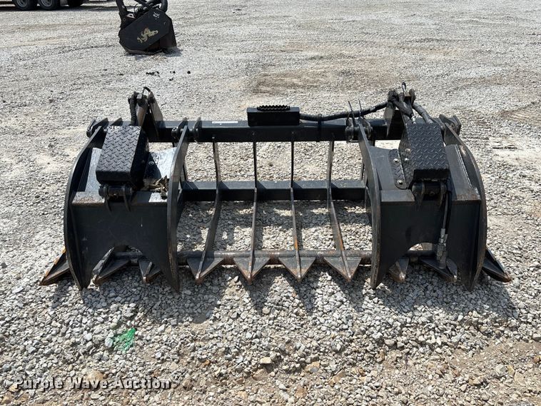image for item FC1975 Skid steer rock grapple bucket