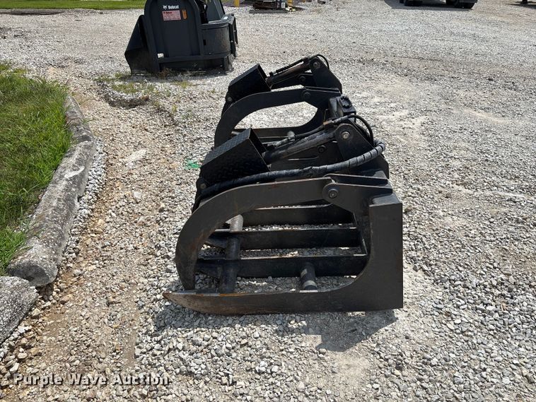 image for item FC1975 Skid steer rock grapple bucket