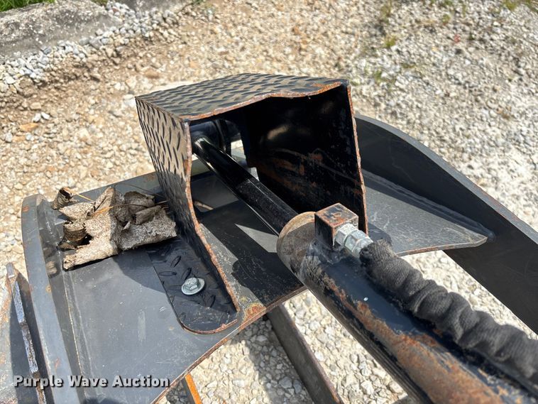 image for item FC1975 Skid steer rock grapple bucket