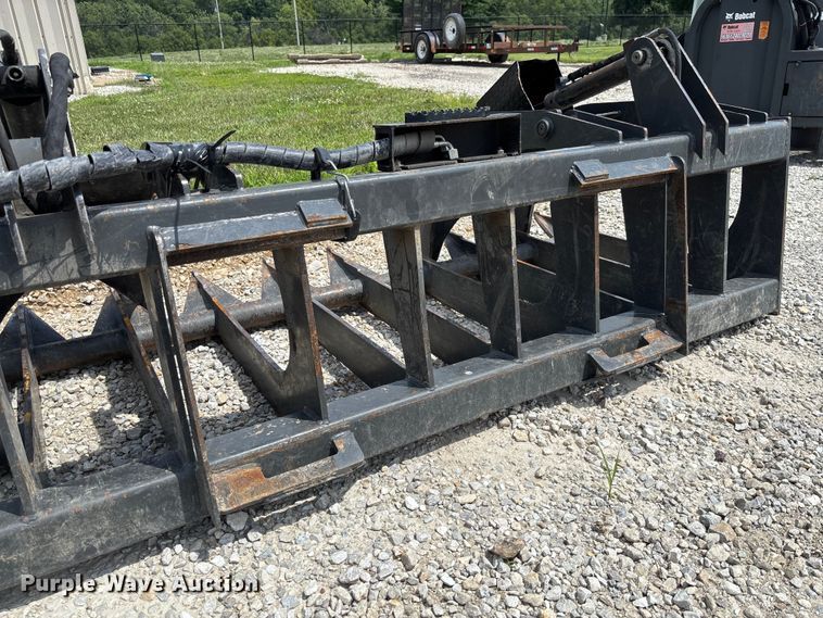 image for item FC1975 Skid steer rock grapple bucket