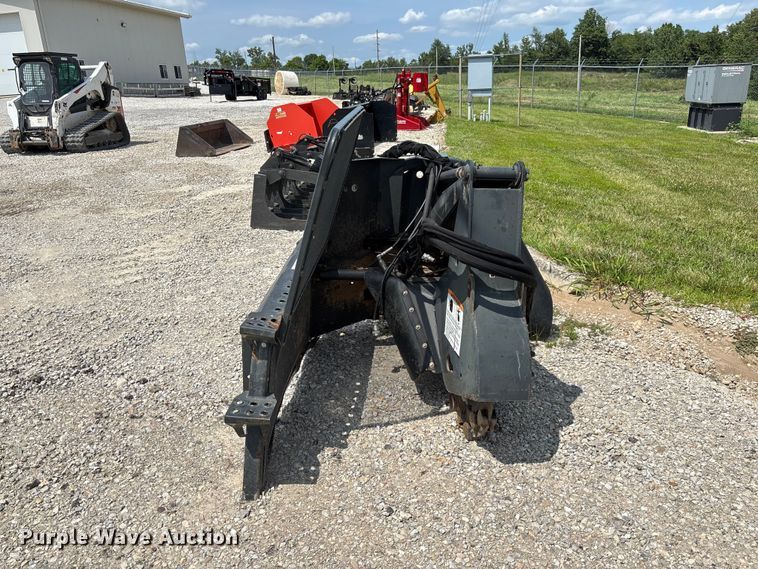 image for item FC1976 Bobcat SGX60 skid steer stump grinder