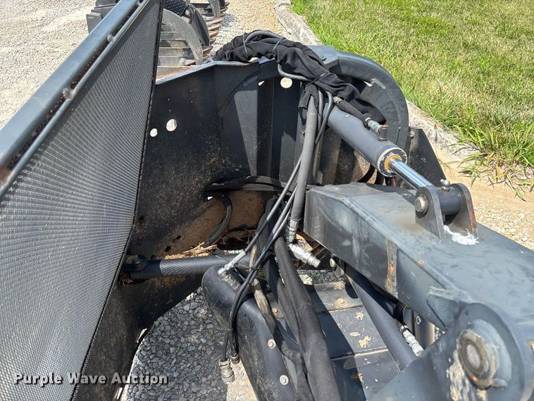 image for item FC1976 Bobcat SGX60 skid steer stump grinder
