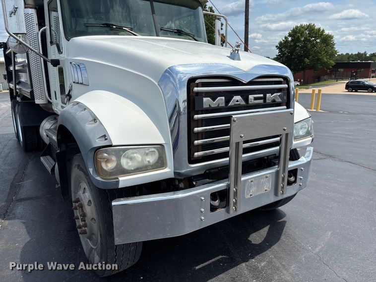 image for item FC1977 2008 Mack GU713 dump truck