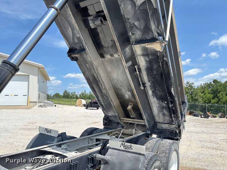 image for item FC1977 2008 Mack GU713 dump truck
