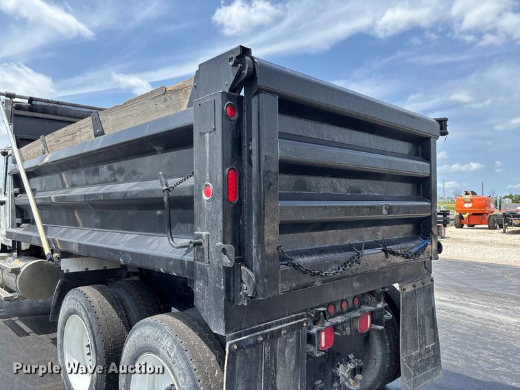 image for item FC1977 2008 Mack GU713 dump truck