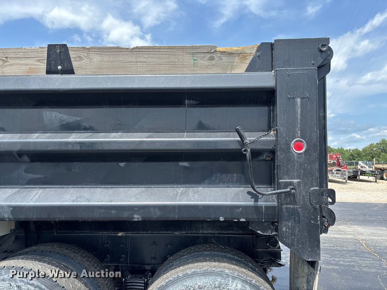 image for item FC1977 2008 Mack GU713 dump truck