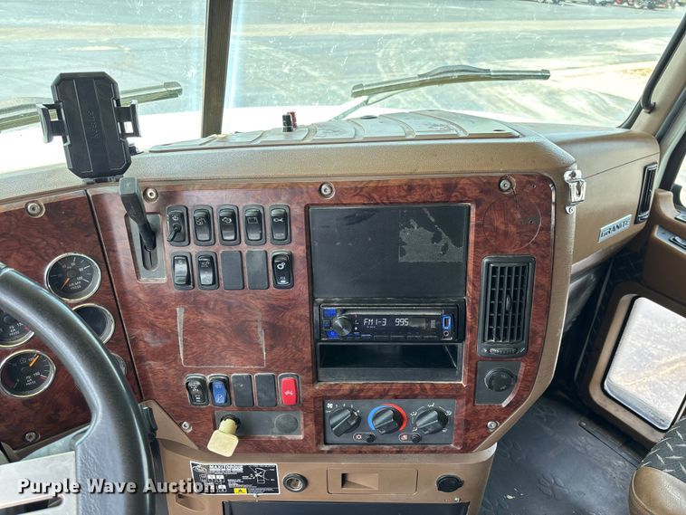 image for item FC1977 2008 Mack GU713 dump truck