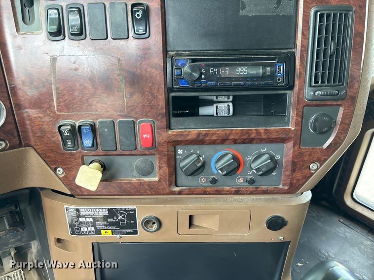 image for item FC1977 2008 Mack GU713 dump truck