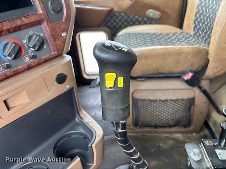 image for item FC1977 2008 Mack GU713 dump truck