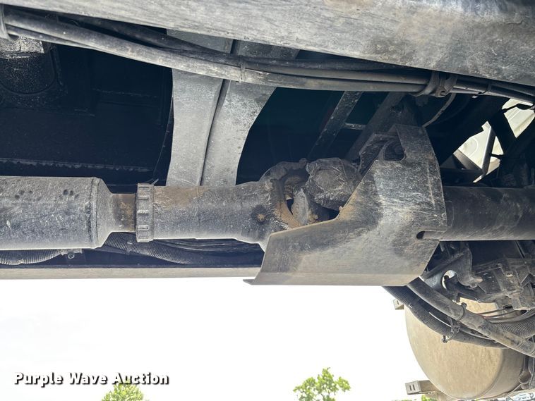 image for item FC1977 2008 Mack GU713 dump truck