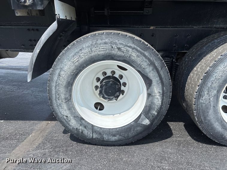 image for item FC1977 2008 Mack GU713 dump truck