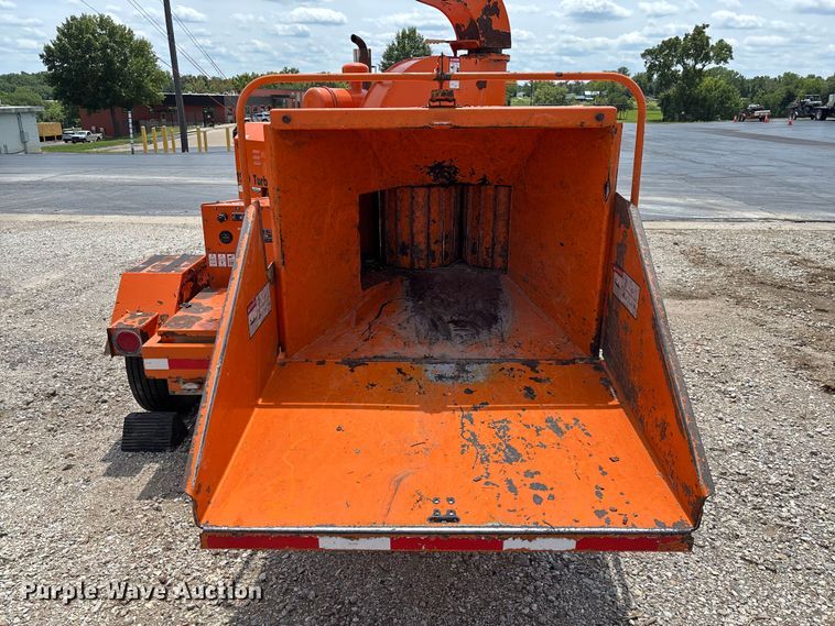 image for item FC1978 Vermeer 1250 wood chipper
