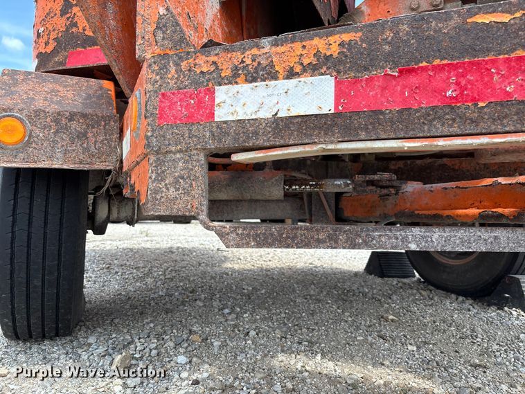 image for item FC1978 Vermeer 1250 wood chipper