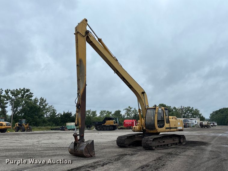 1998 John Deere 200LC long reach excavator