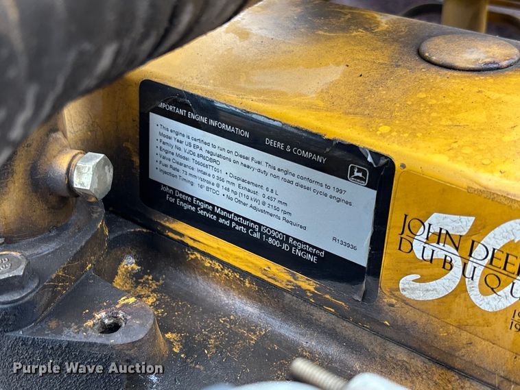 image for item FC1986 1998 John Deere 200LC long reach excavator