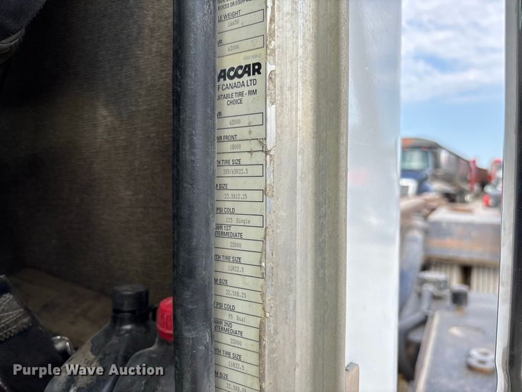 image for item FC1990 2006 Peterbilt 335 rollback truck